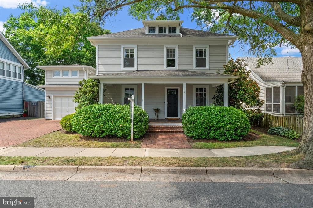 12 E WINDSOR AVENUE