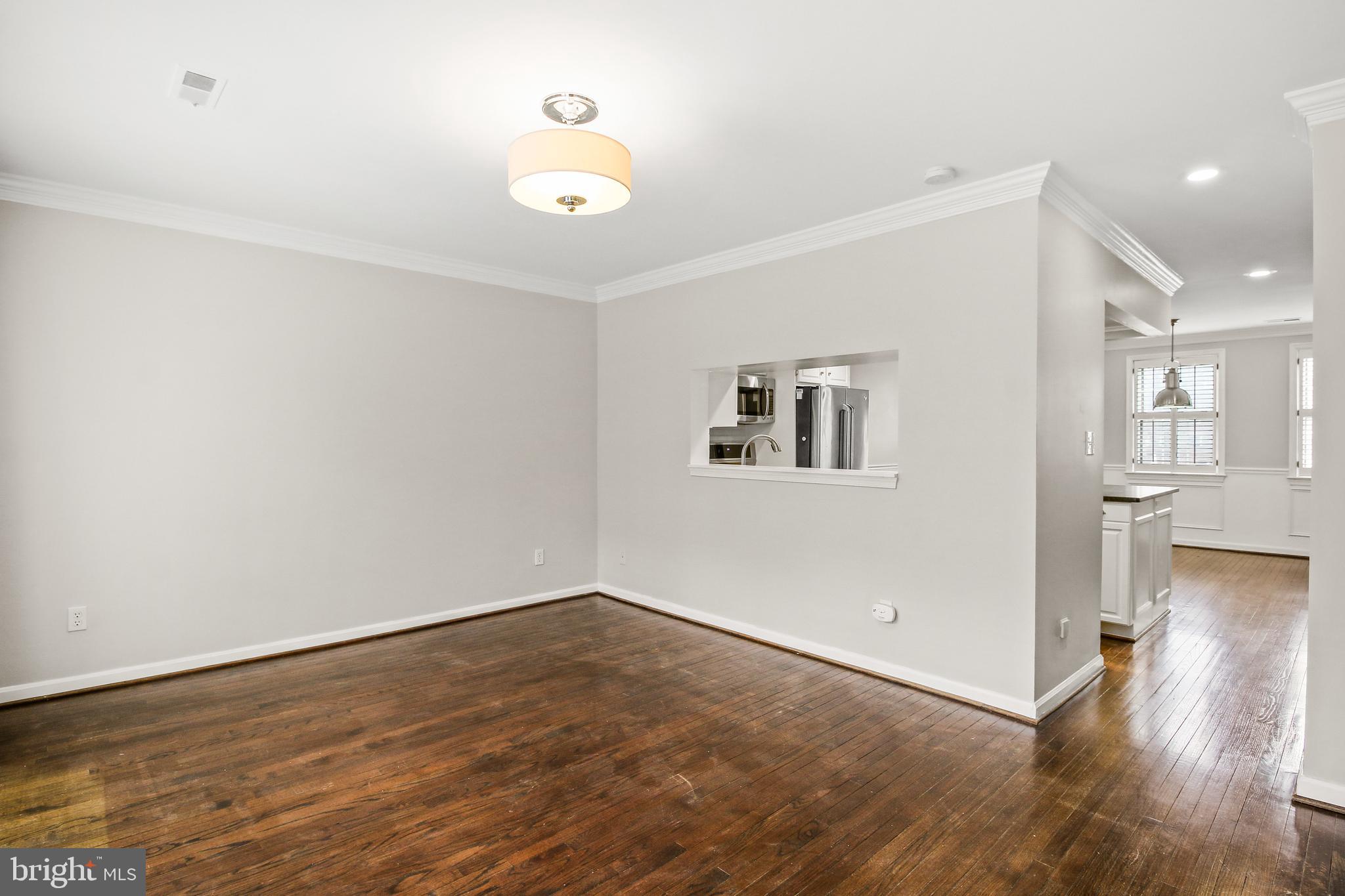 680 S COLUMBUS STREET