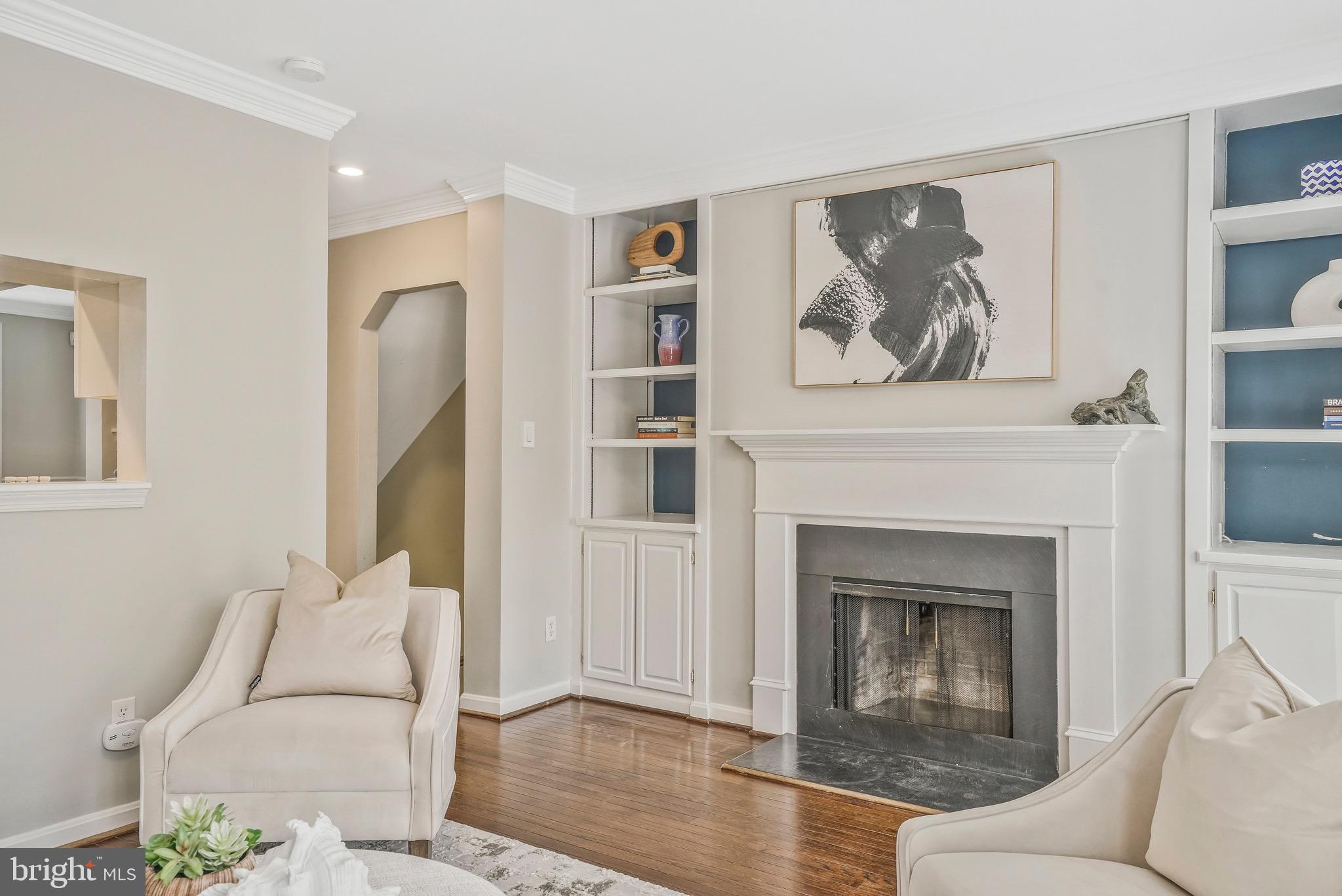 680 S COLUMBUS STREET