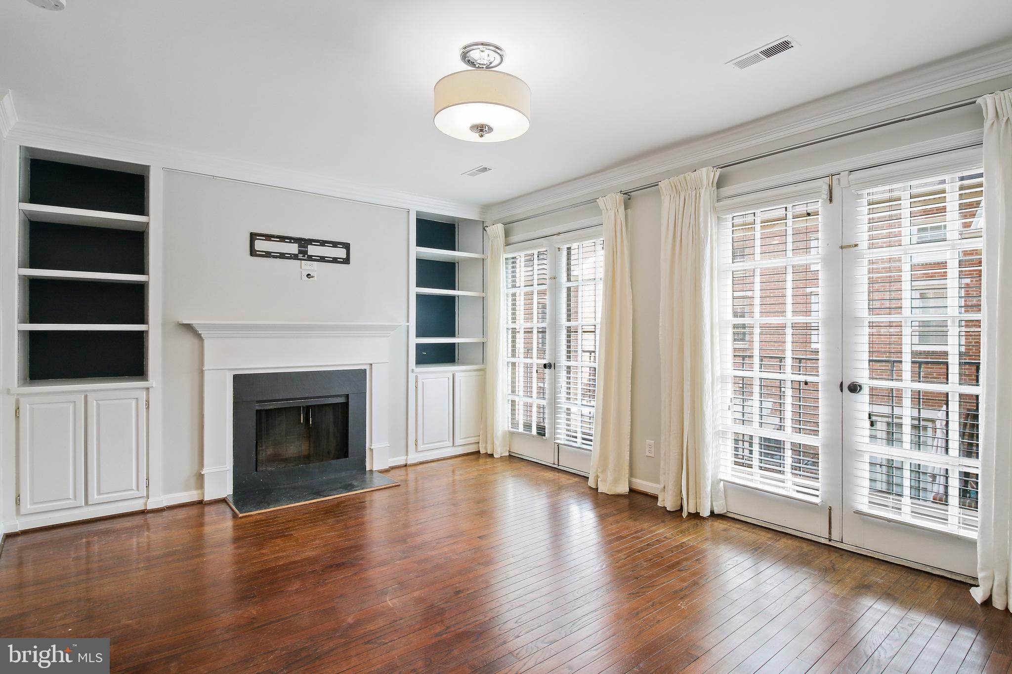 680 S COLUMBUS STREET