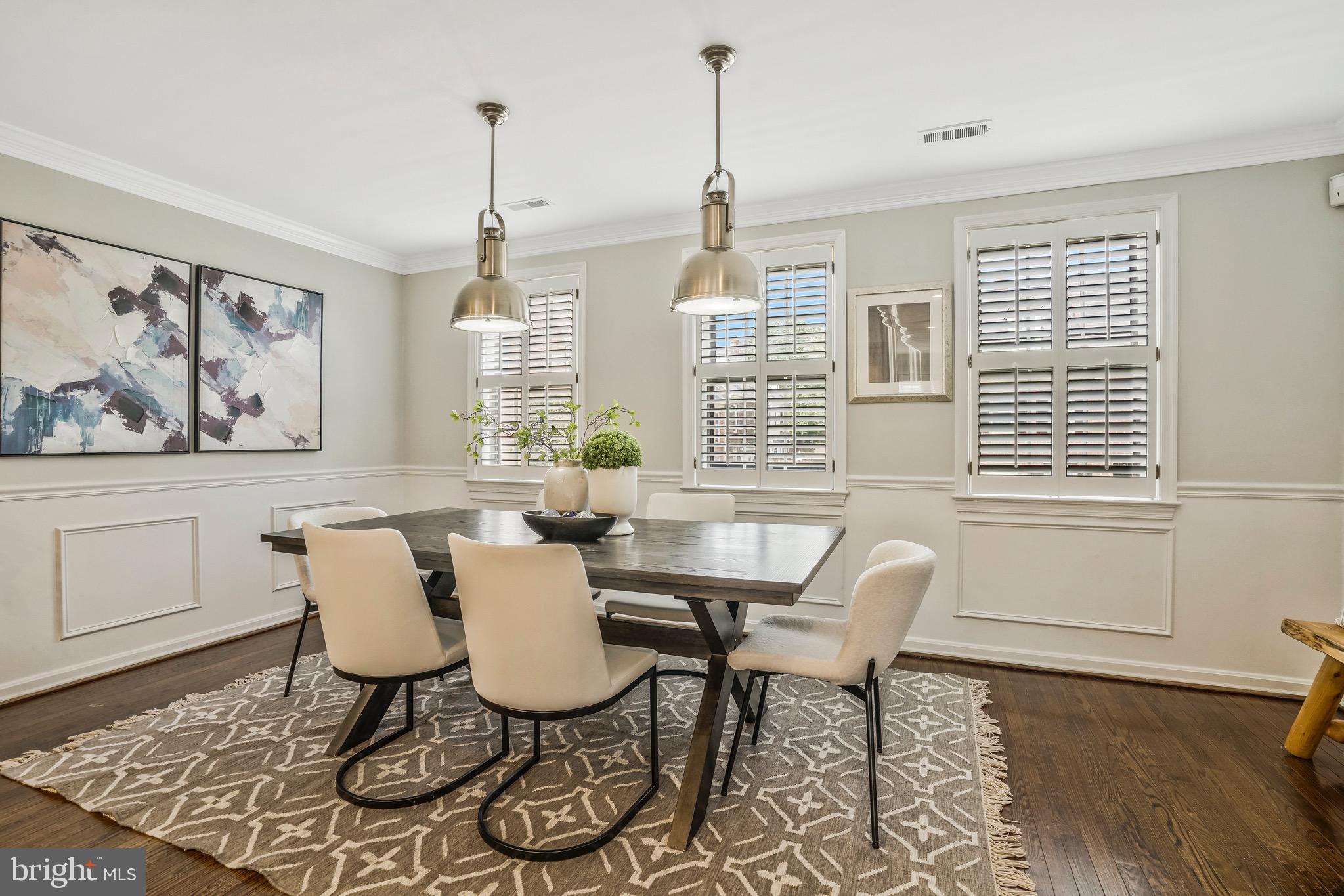 680 S COLUMBUS STREET