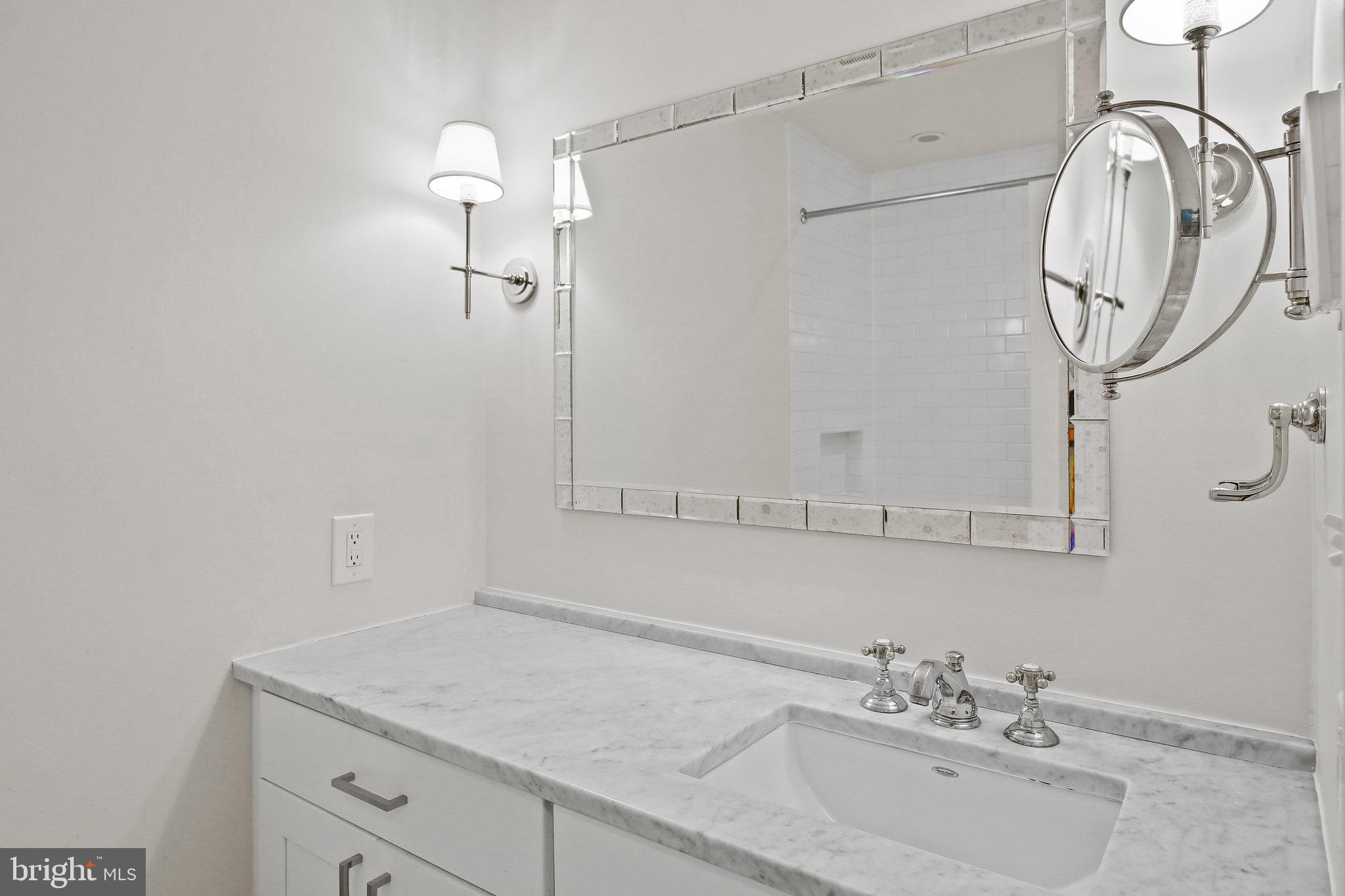 680 S COLUMBUS STREET