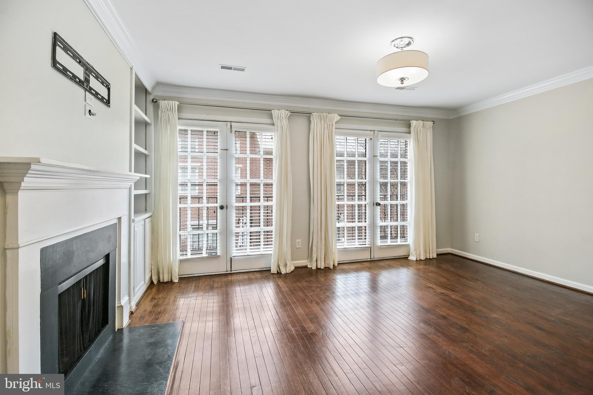 680 S COLUMBUS STREET