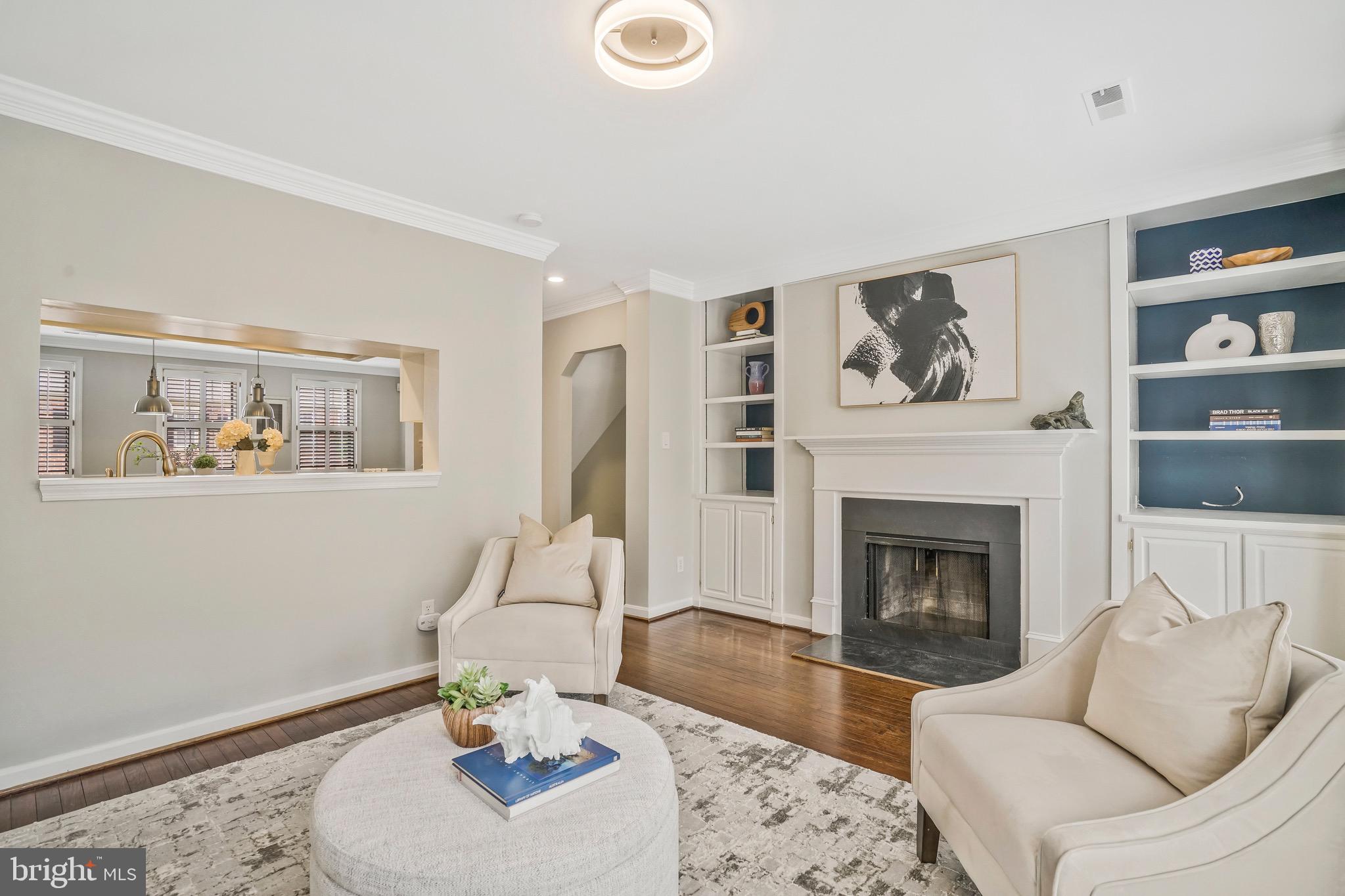 680 S COLUMBUS STREET