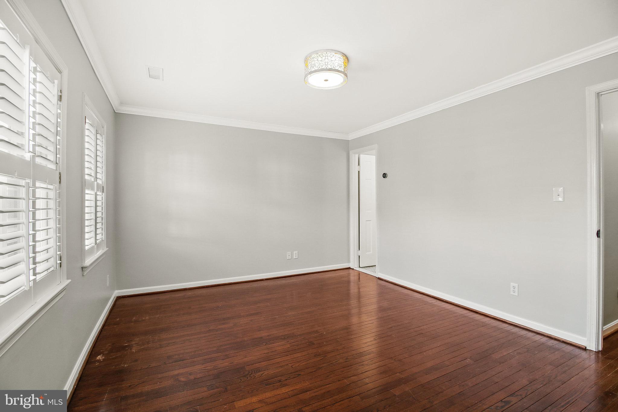 680 S COLUMBUS STREET