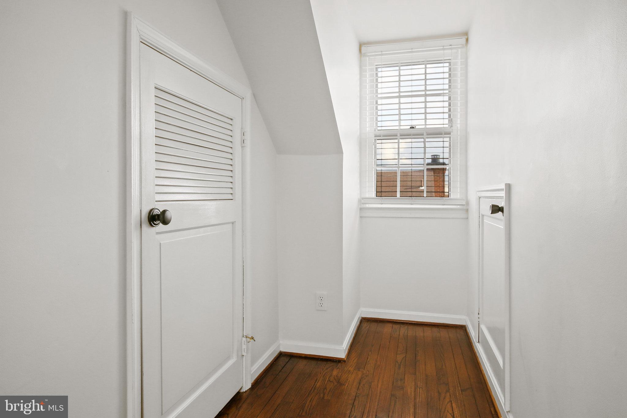 680 S COLUMBUS STREET