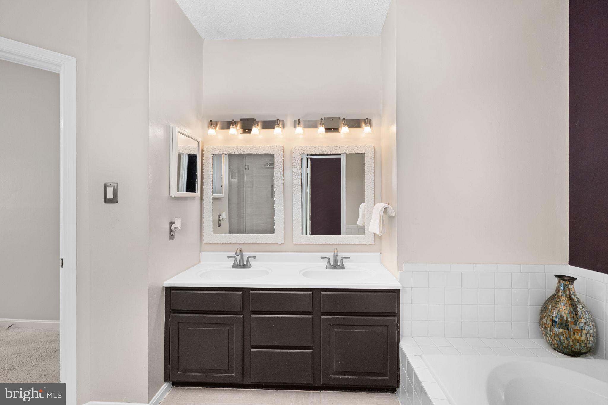 249 S PICKETT STREET 201