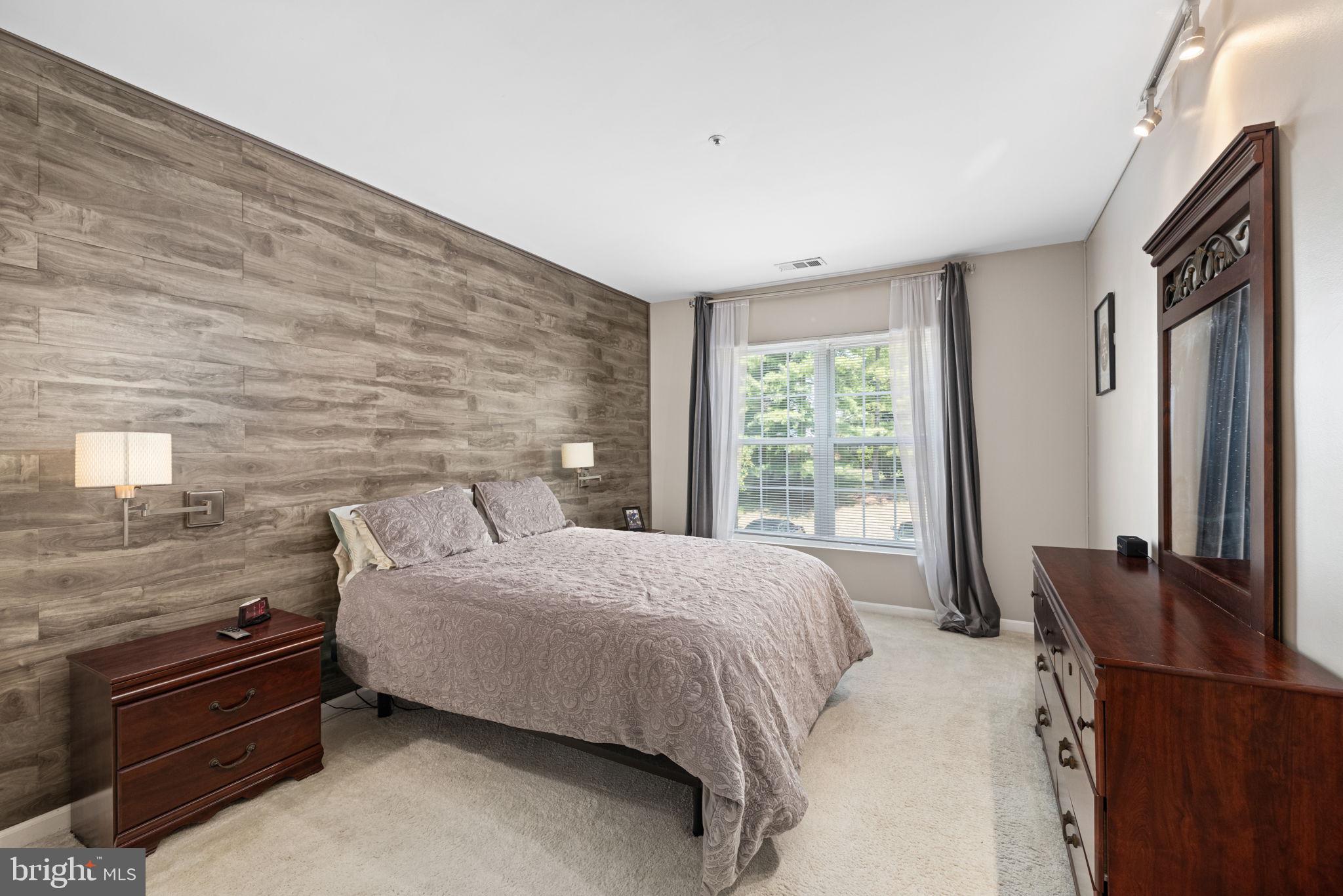 249 S PICKETT STREET 201