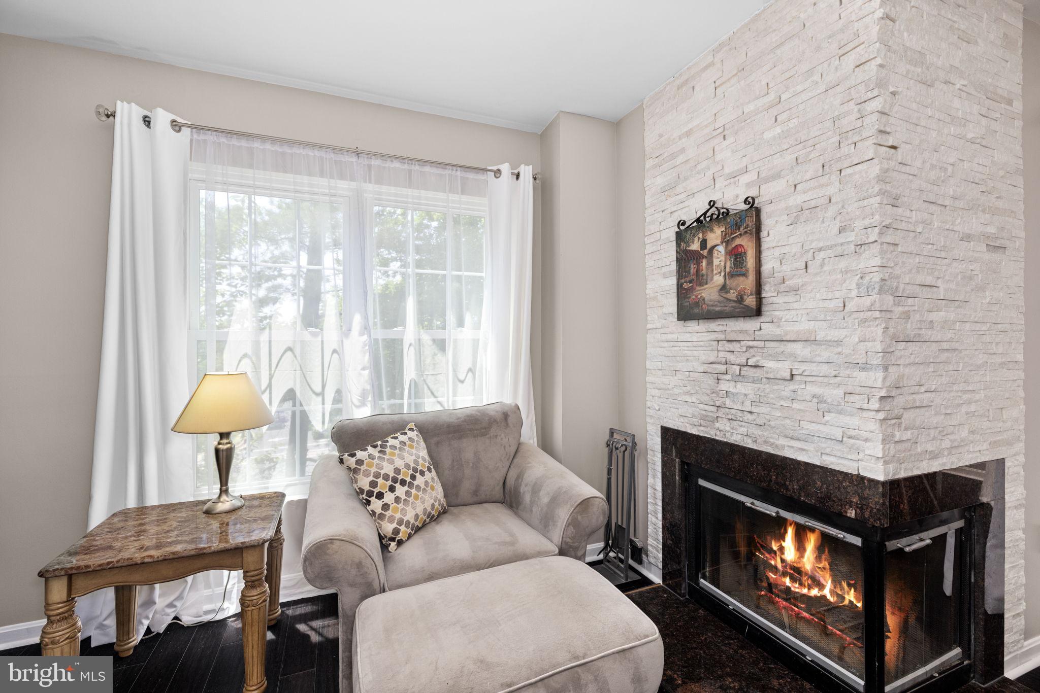 249 S PICKETT STREET 201