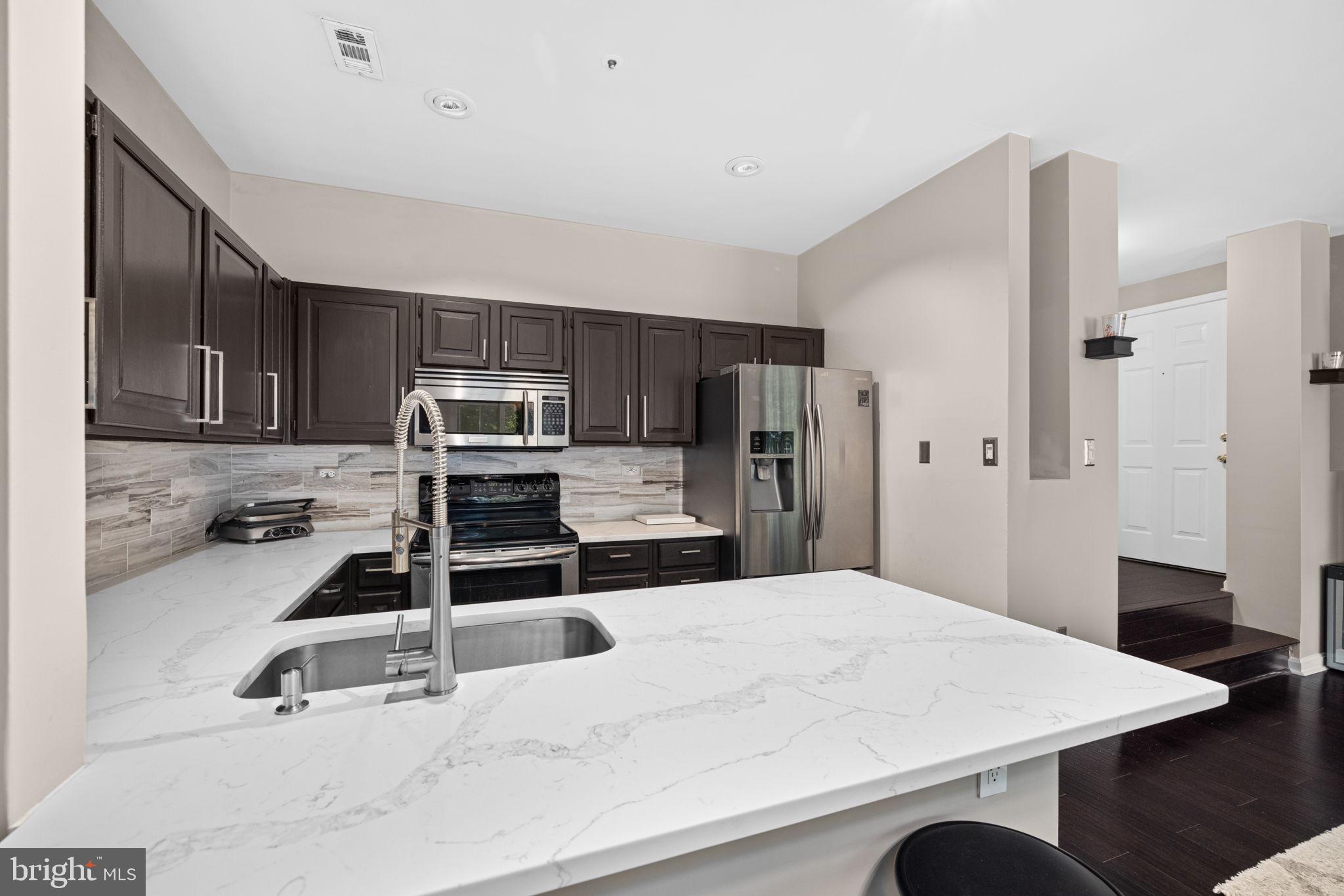 249 S PICKETT STREET 201