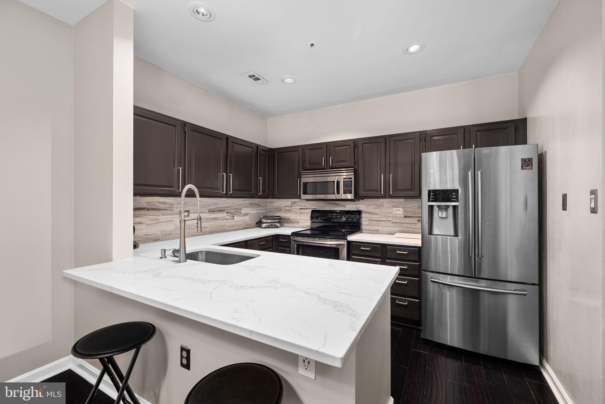 249 S PICKETT STREET 201