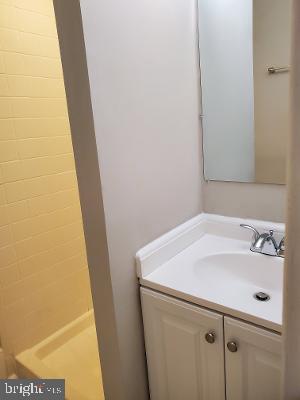 2306 COMMONWEALTH AVENUE