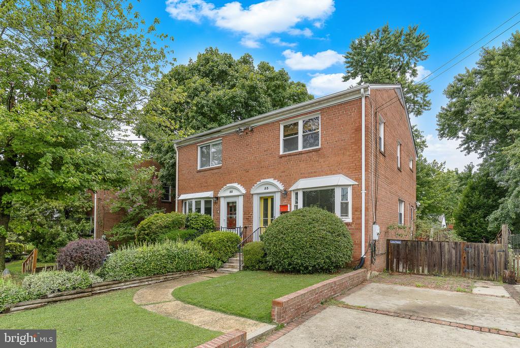 53 GARDEN DRIVE