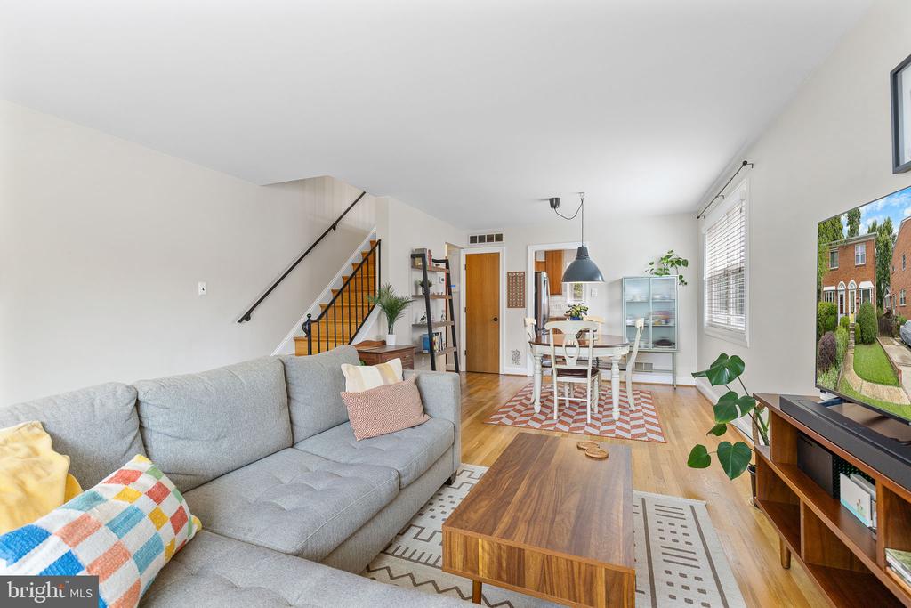 53 GARDEN DRIVE