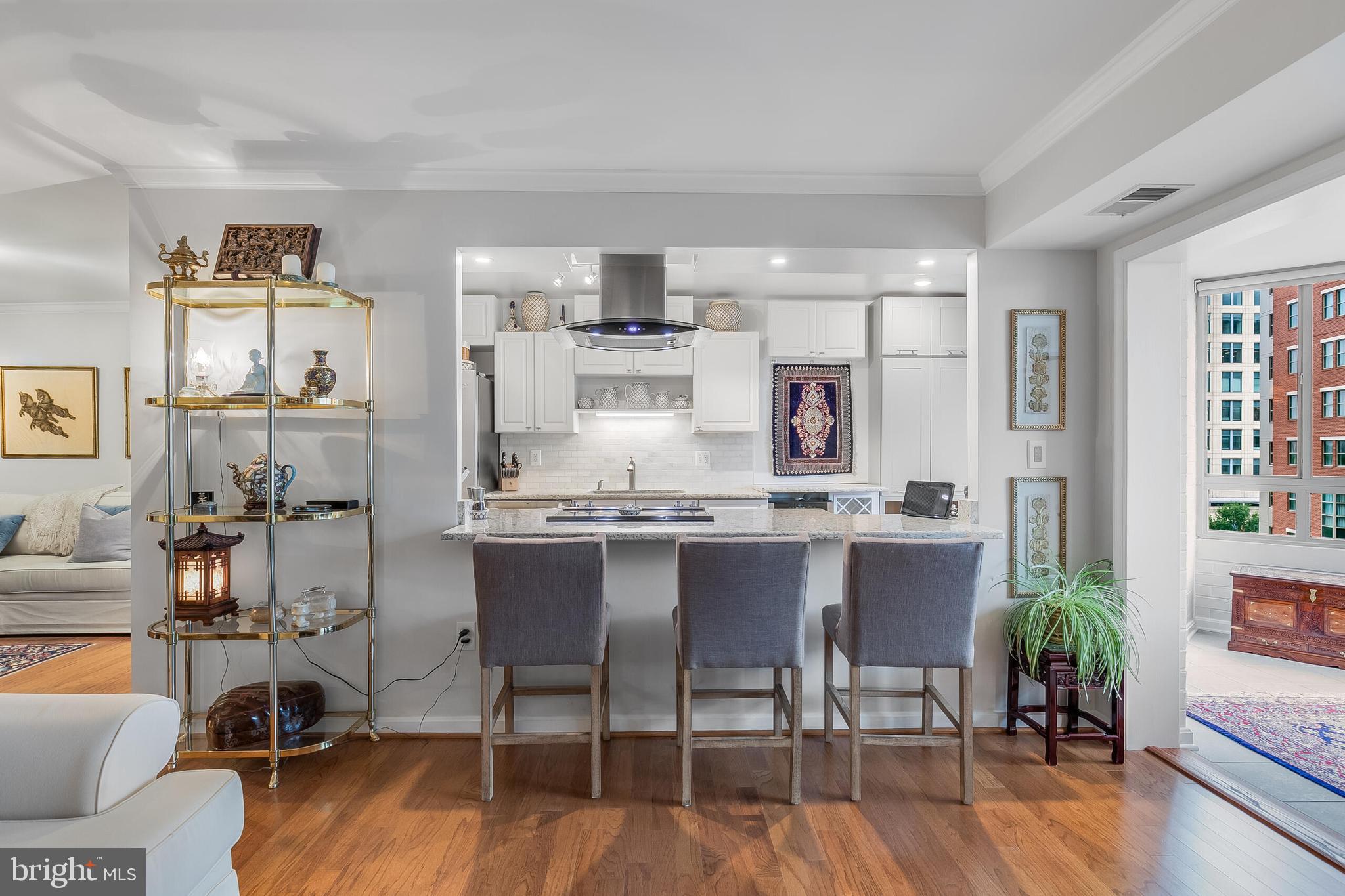 2181 JAMIESON AVENUE 501