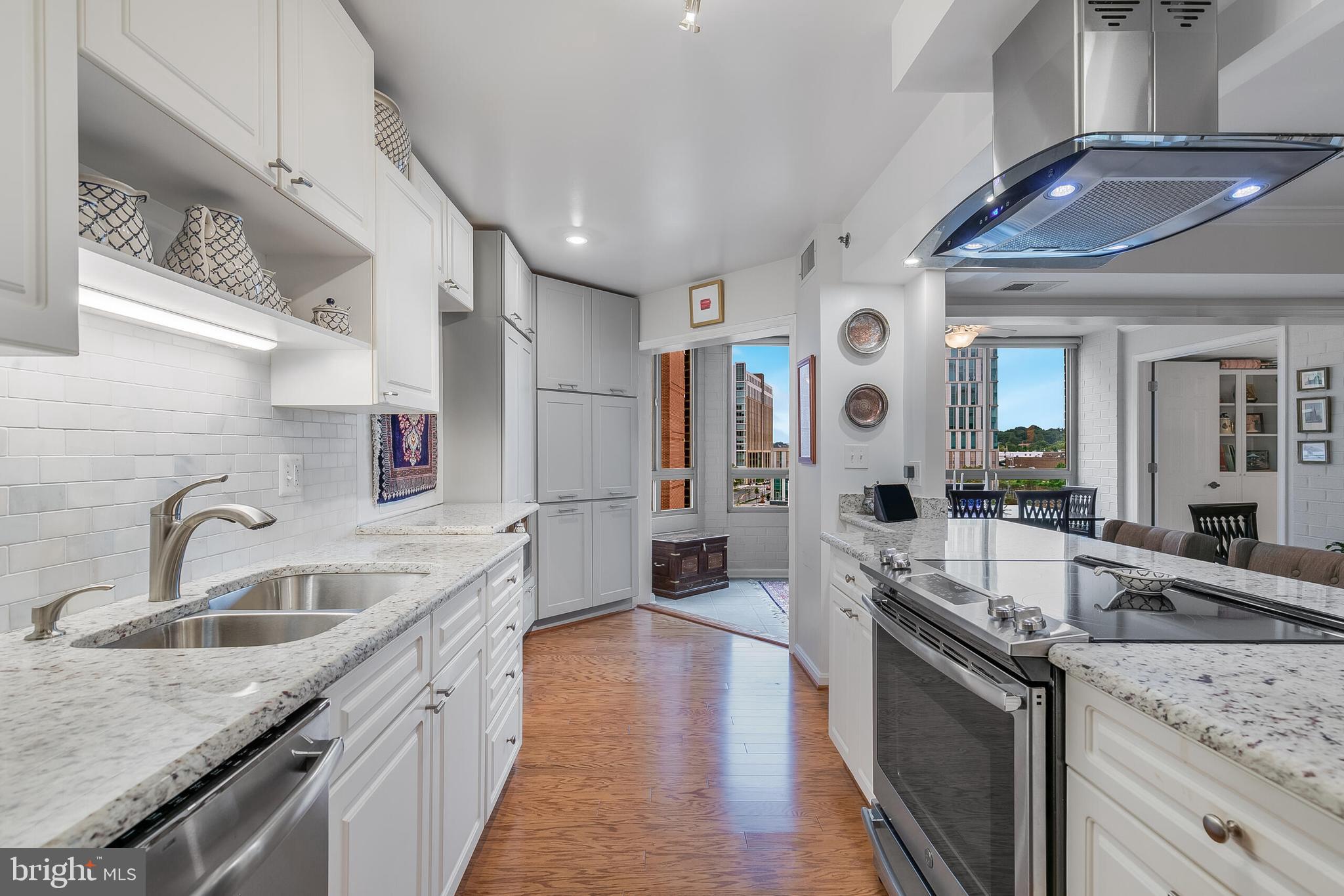 2181 JAMIESON AVENUE 501