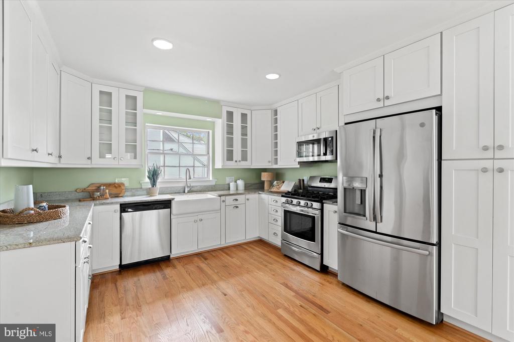 501 CANTERBURY LANE