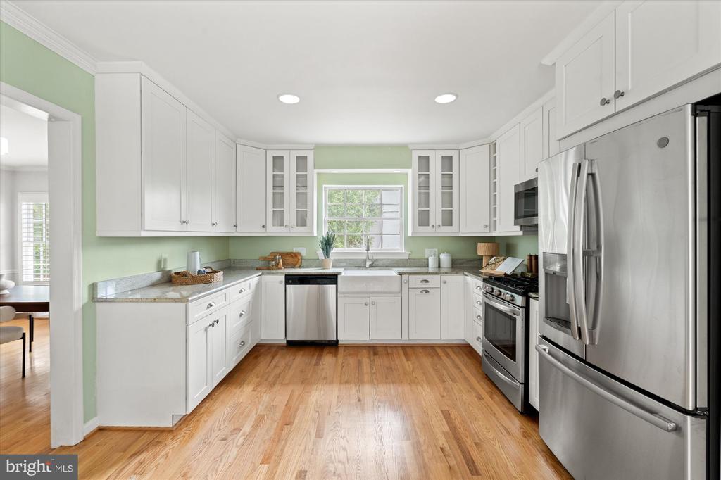 501 CANTERBURY LANE