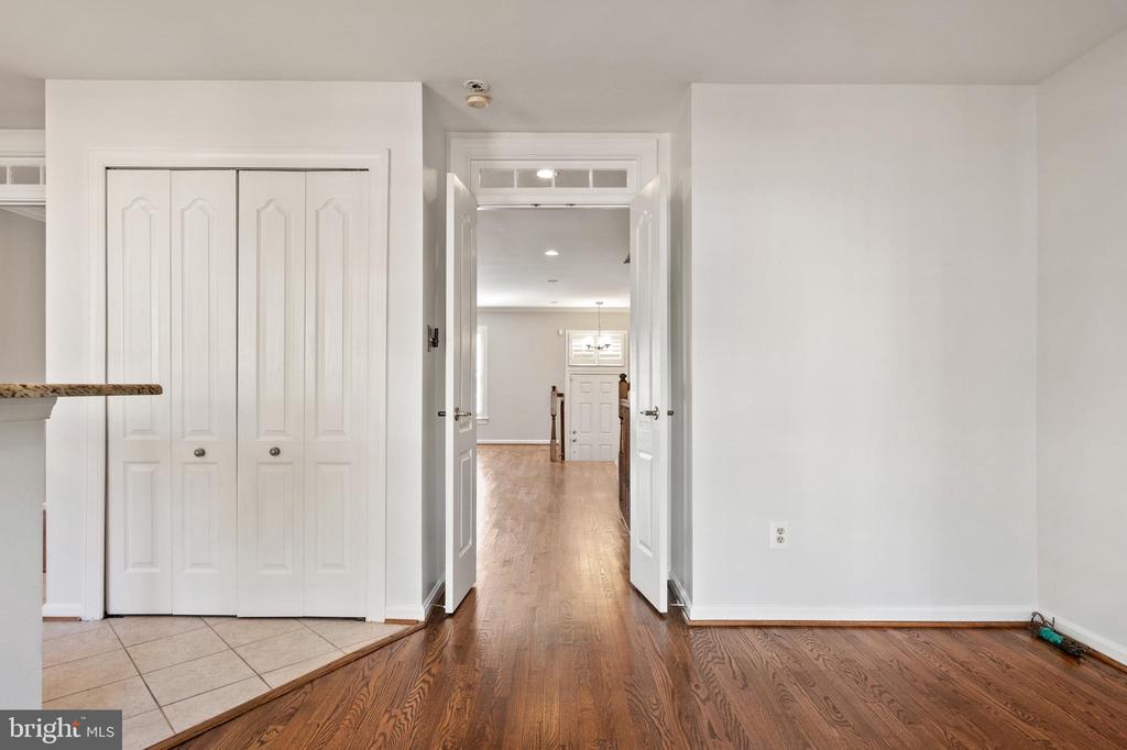1103 QUAKER HILL COURT