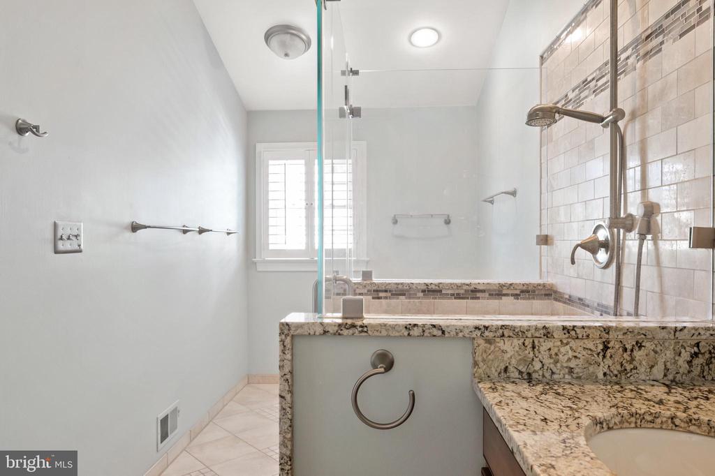 1103 QUAKER HILL COURT