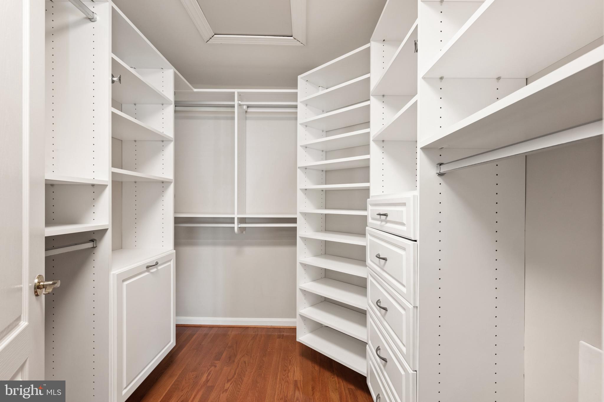 1103 QUAKER HILL COURT