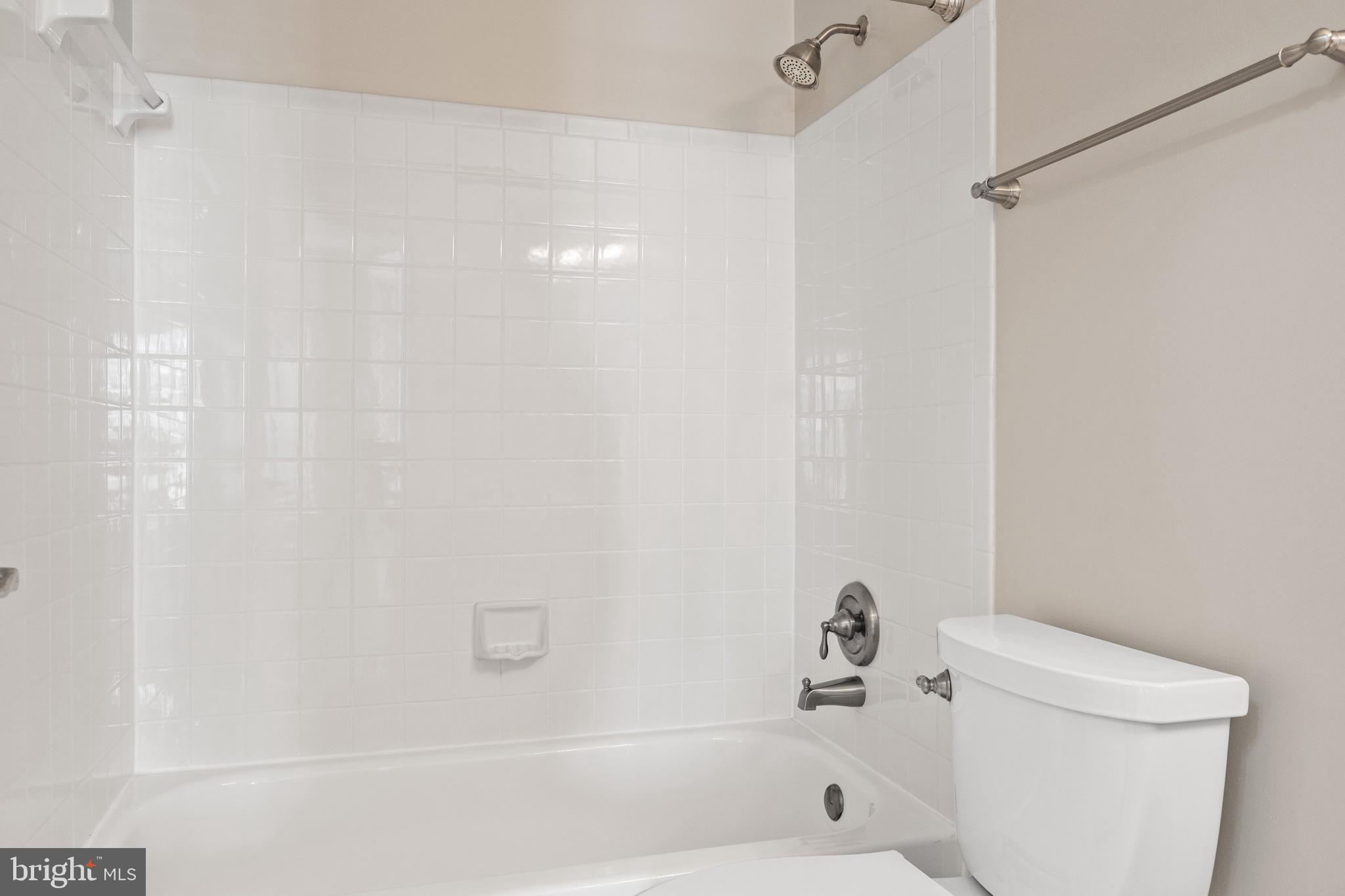 1103 QUAKER HILL COURT