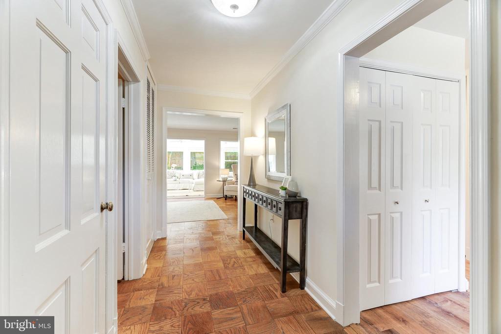 2904 DARTMOUTH ROAD