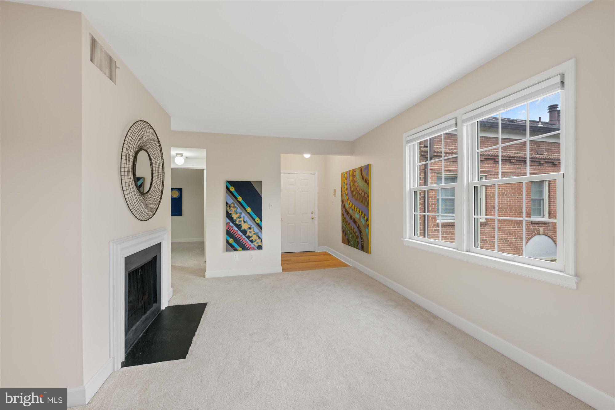 1115 N PITT STREET N 3A