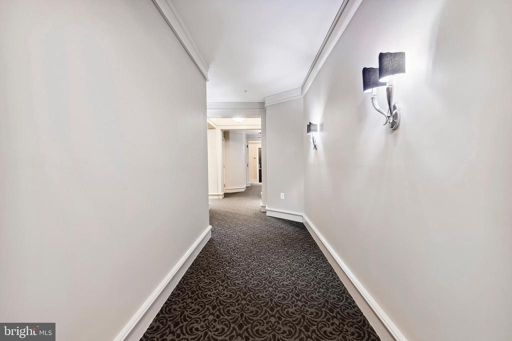 600 SECOND STREET 105