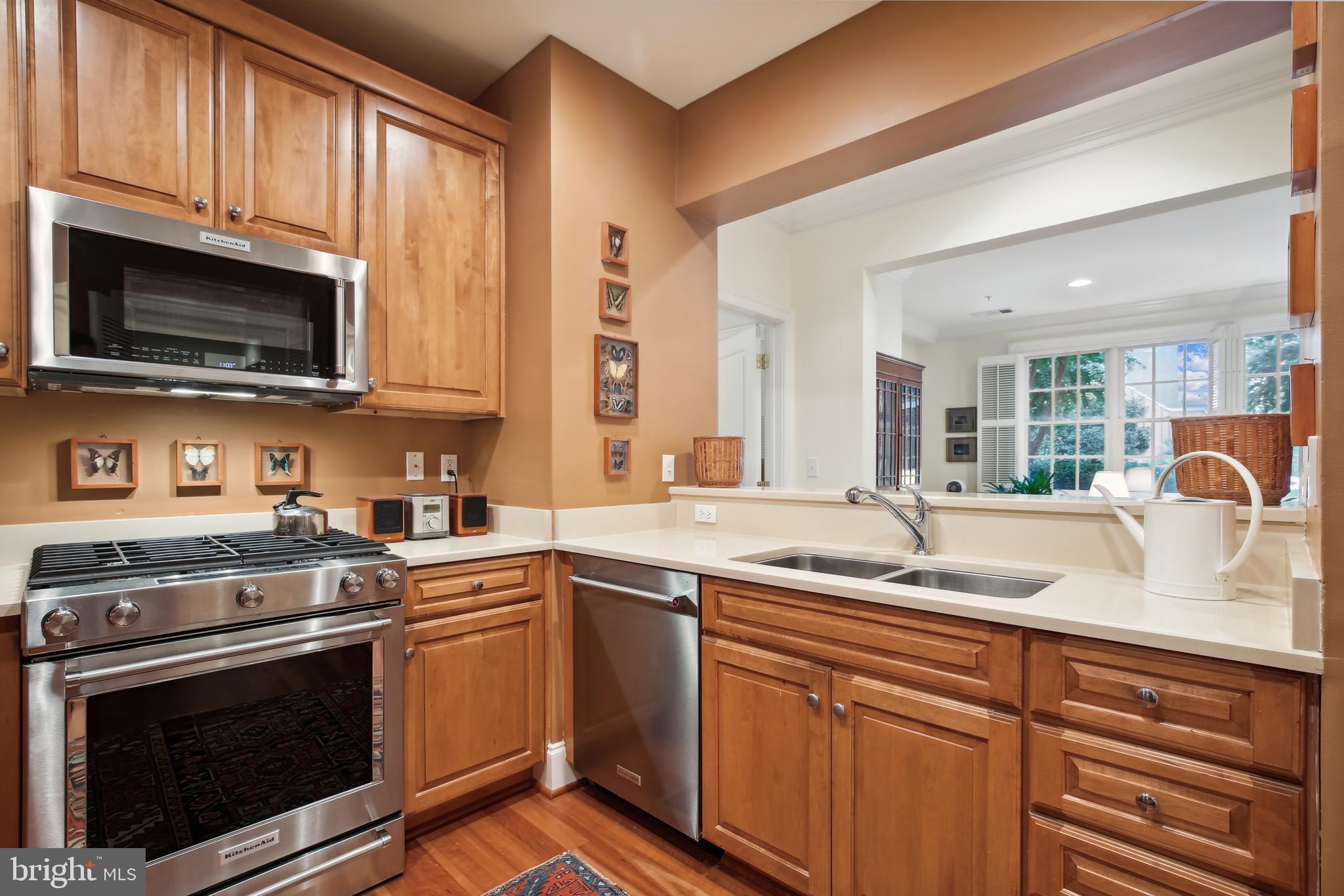 600 SECOND STREET 105