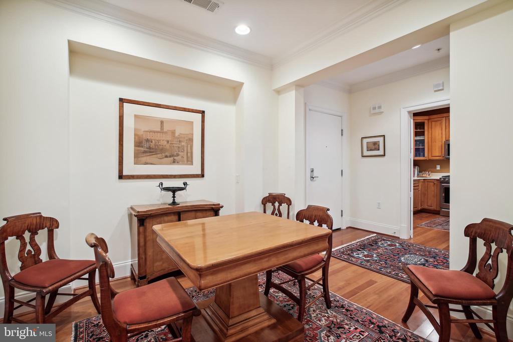 600 SECOND STREET 105