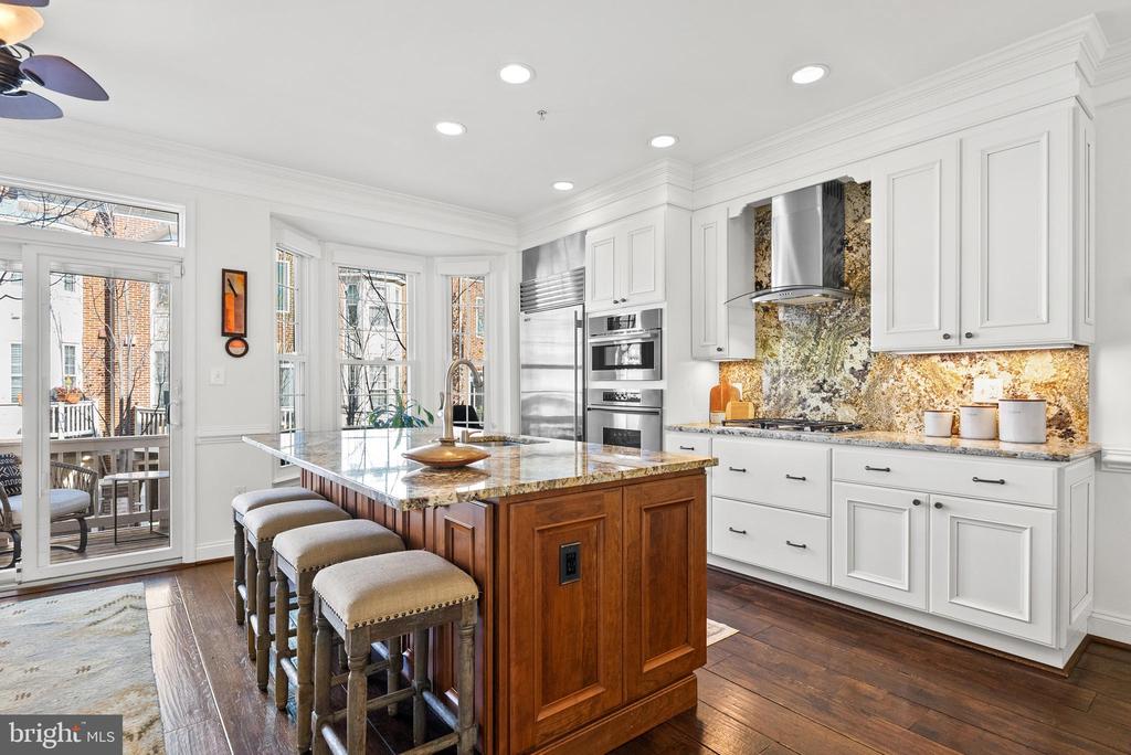 315 SECOND STREET