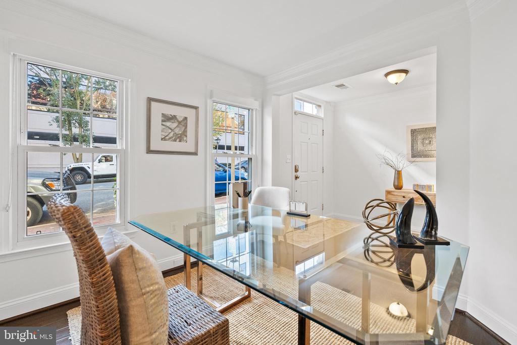 315 SECOND STREET