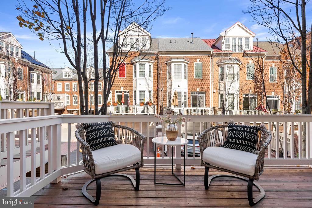 315 SECOND STREET