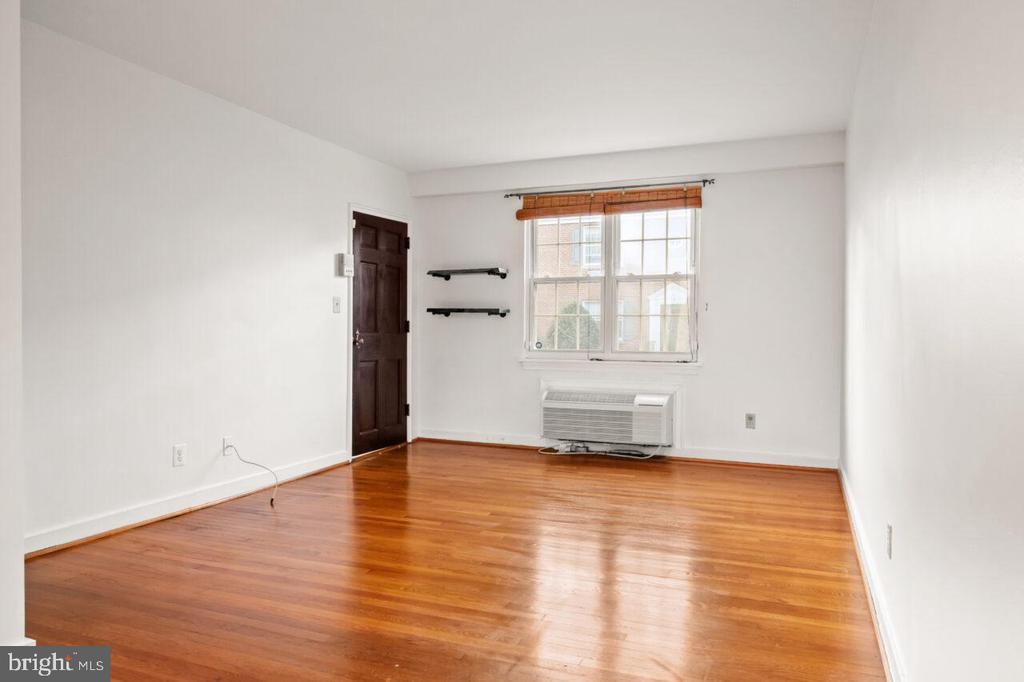 17 AUBURN COURT A