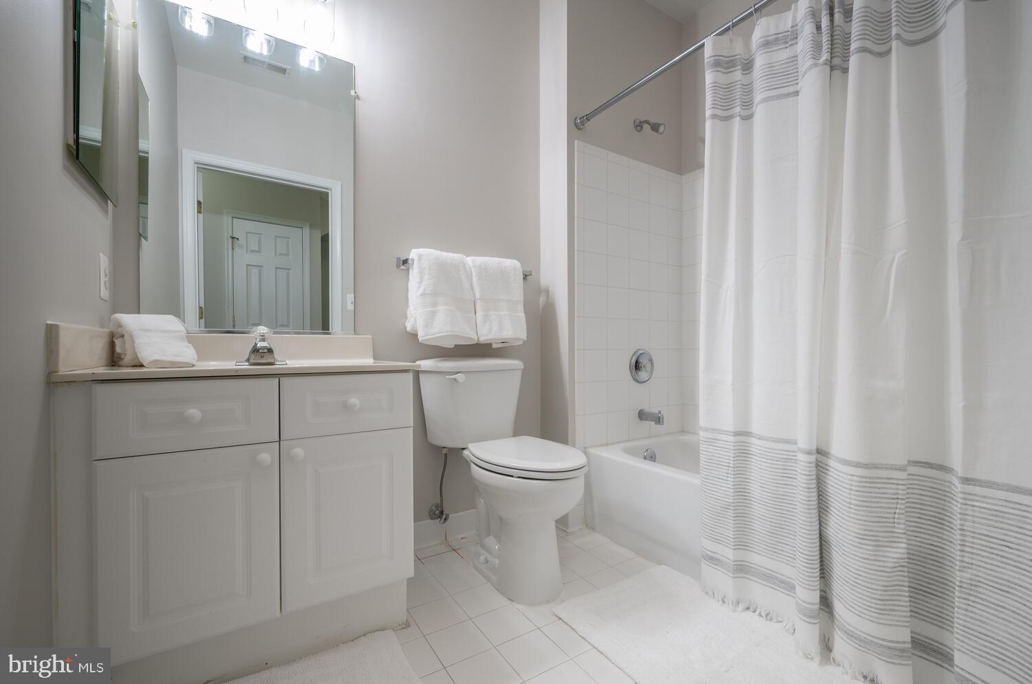 5108 DONOVAN DRIVE 307