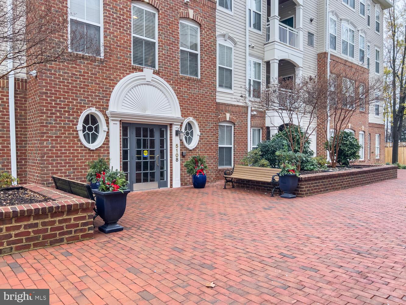 5108 DONOVAN DRIVE 307