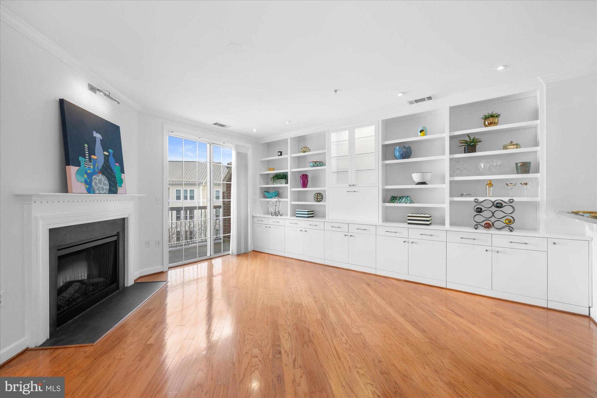 400 CAMERON STATION BOULEVARD 421