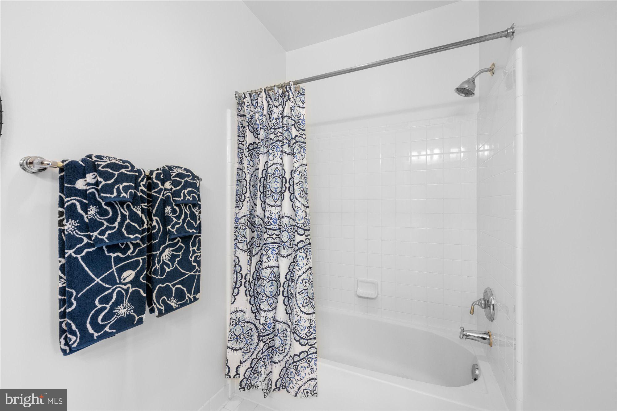 400 CAMERON STATION BOULEVARD 421