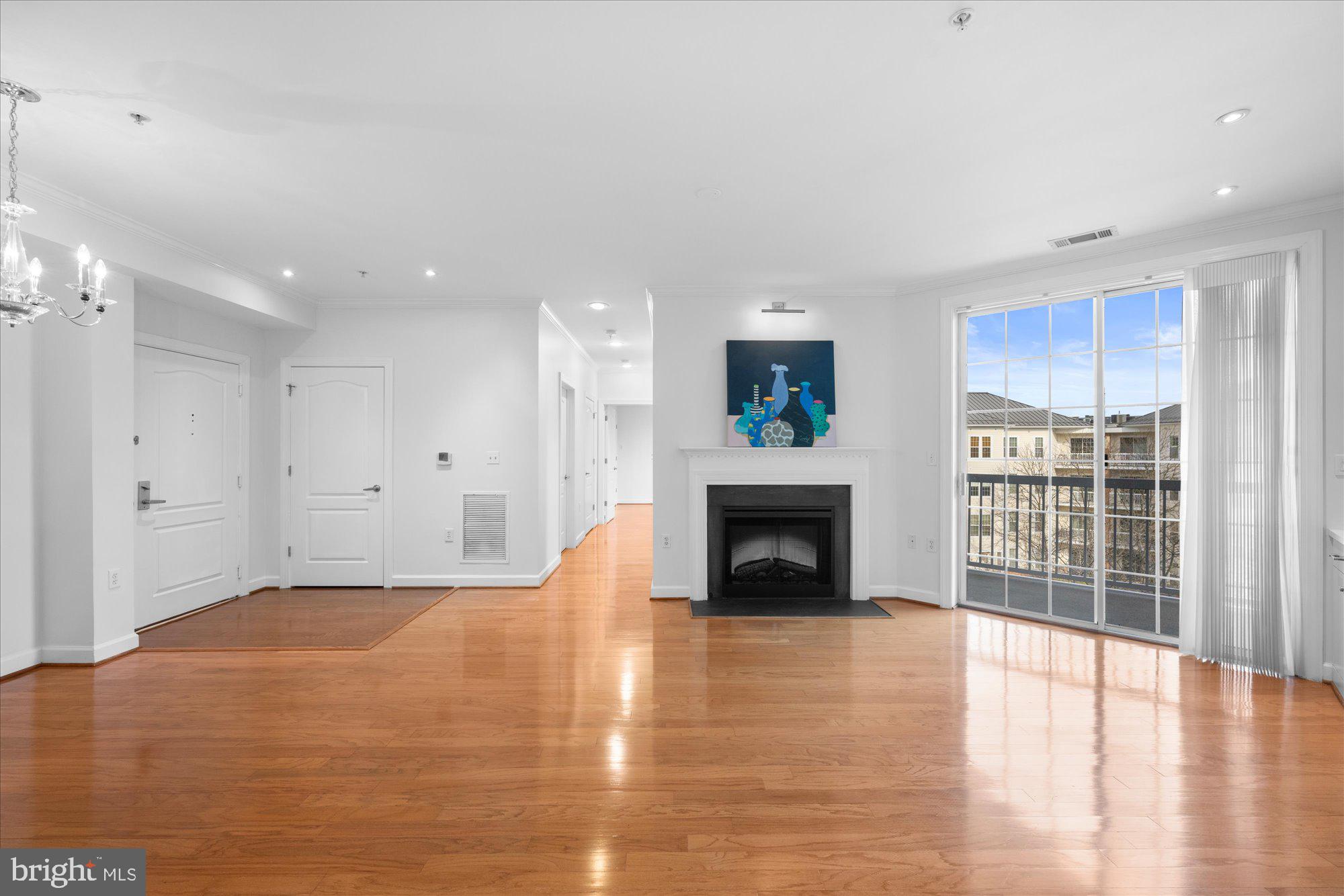 400 CAMERON STATION BOULEVARD 421