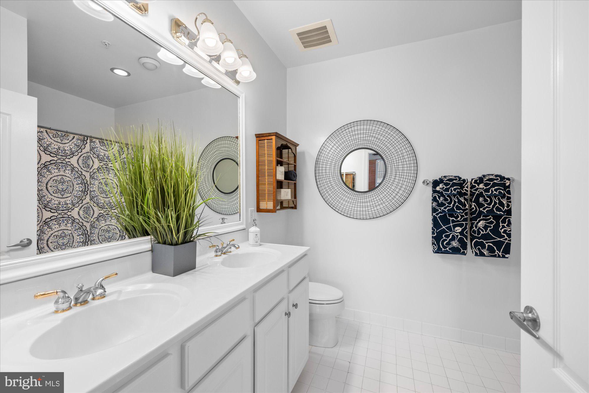 400 CAMERON STATION BOULEVARD 421