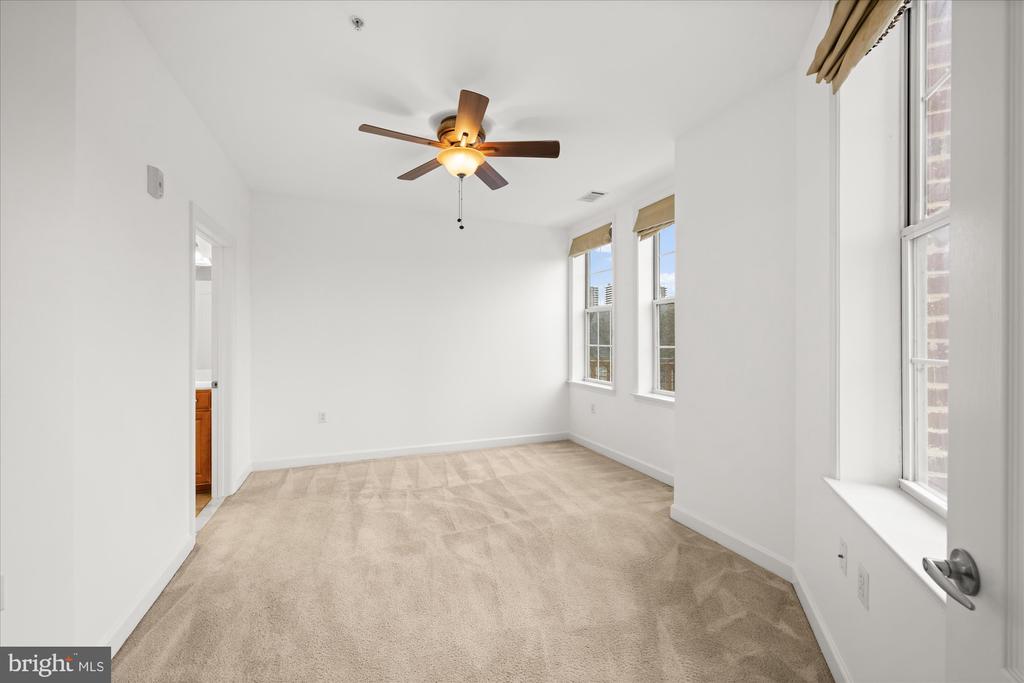 400 CAMERON STATION BOULEVARD 312