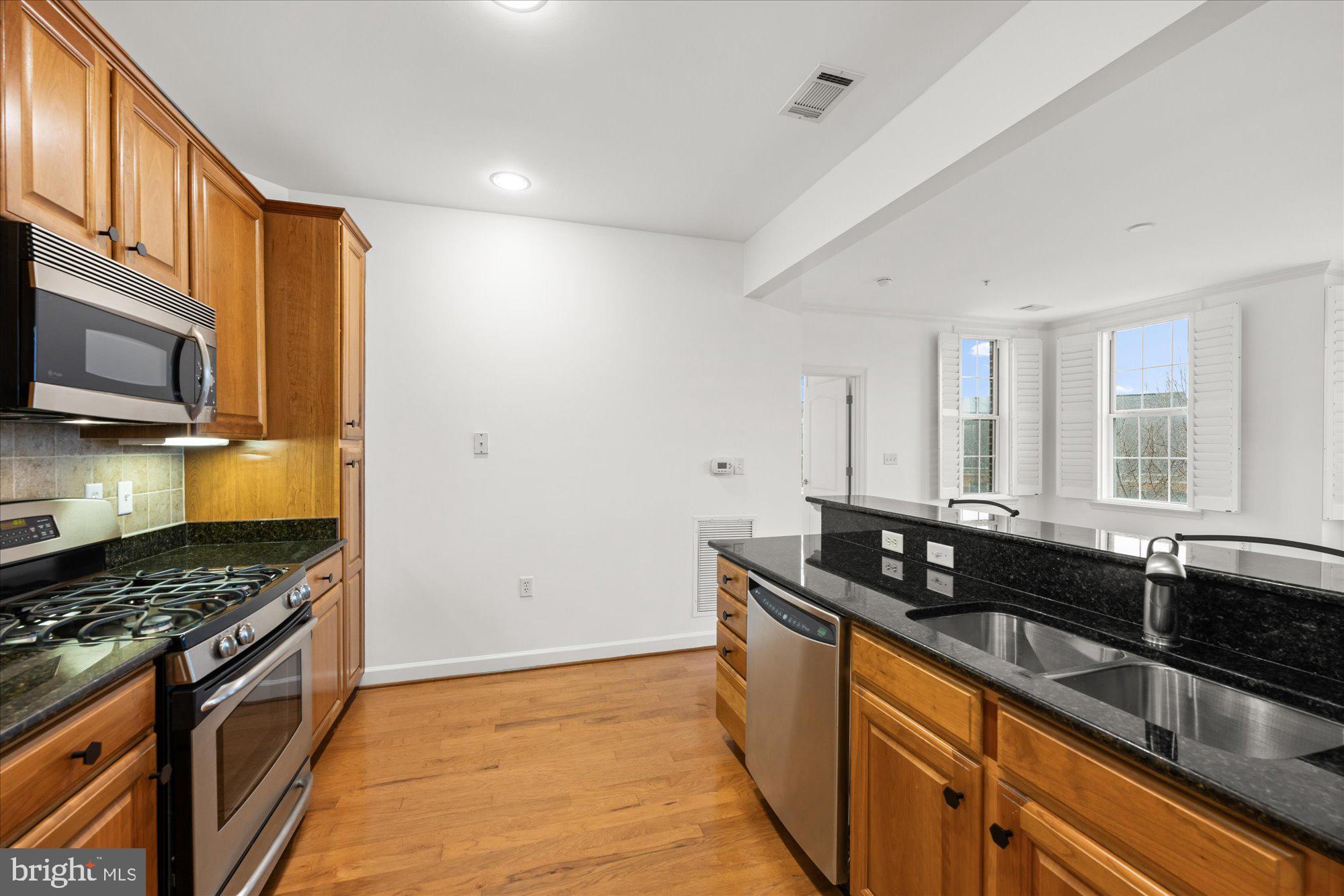 400 CAMERON STATION BOULEVARD 312