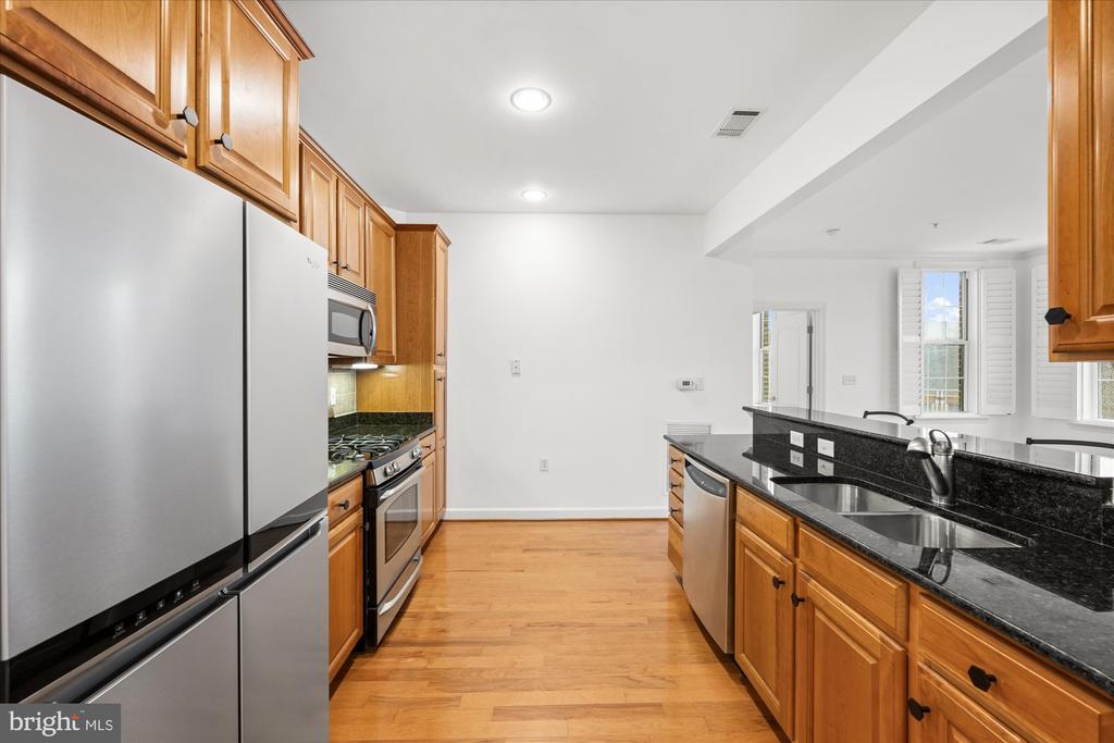 400 CAMERON STATION BOULEVARD 312