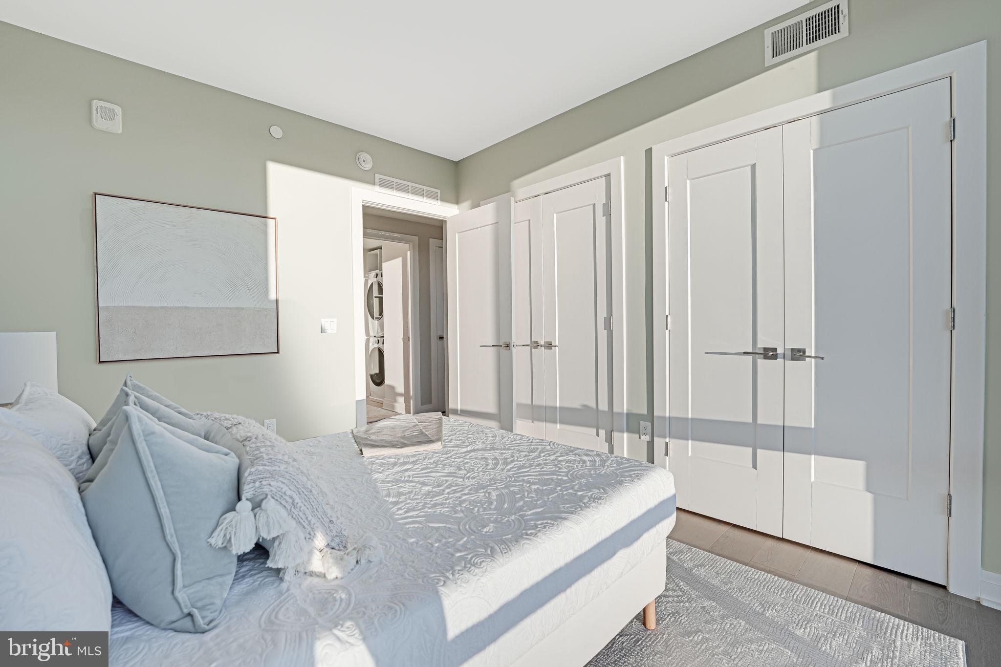 1201 N ROYAL STREET 601