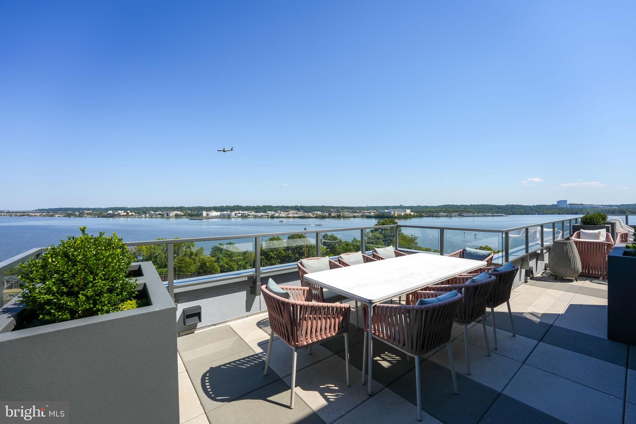 1201 N ROYAL STREET 601