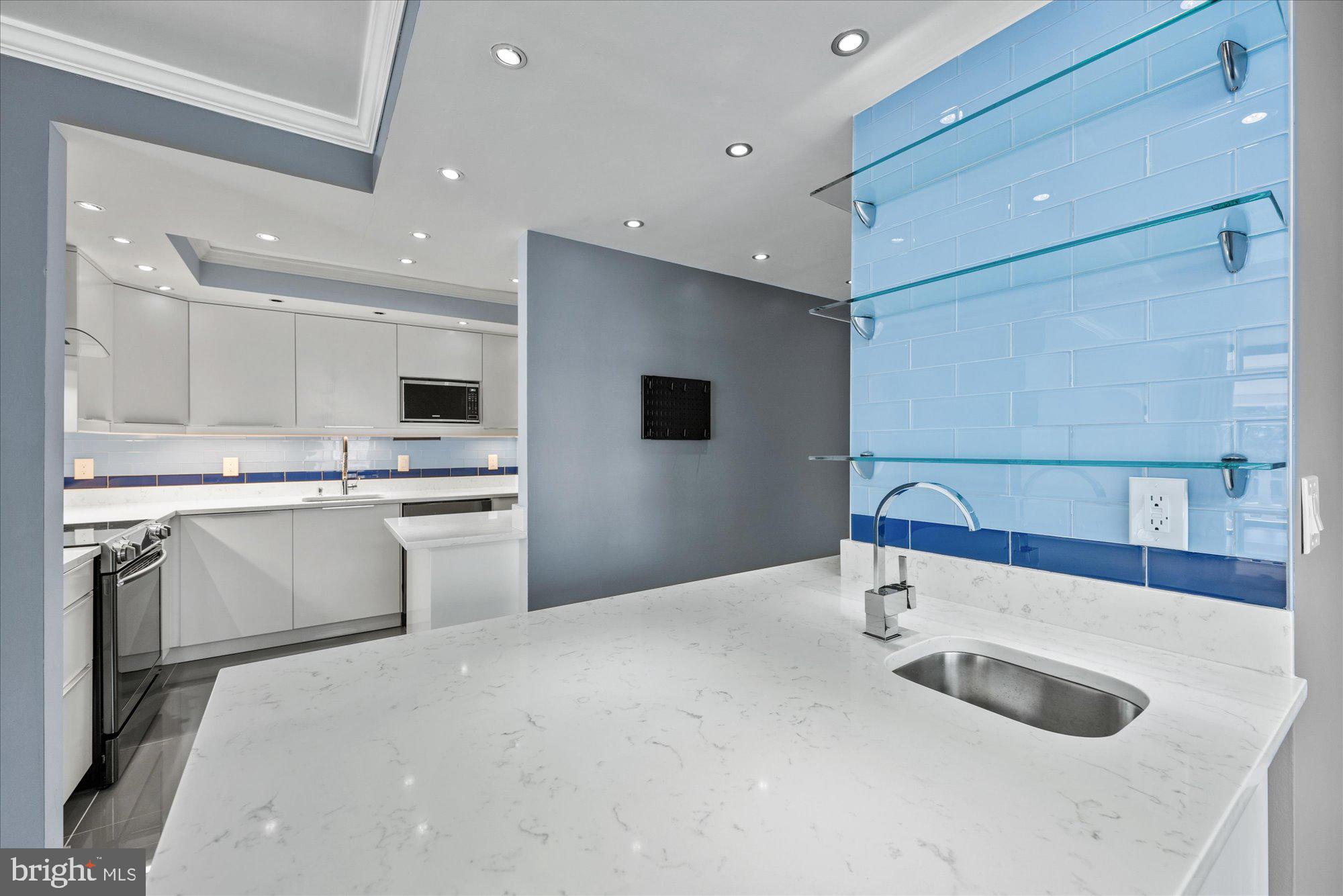 6101 EDSALL ROAD 501