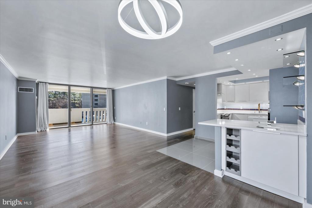 6101 EDSALL ROAD 501