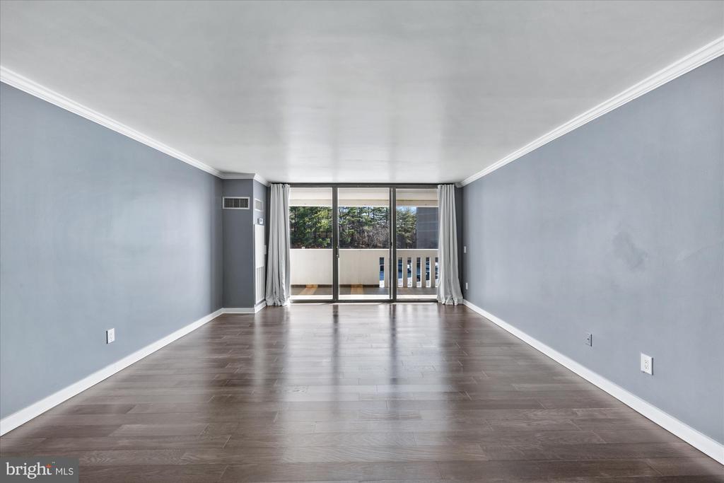 6101 EDSALL ROAD 501