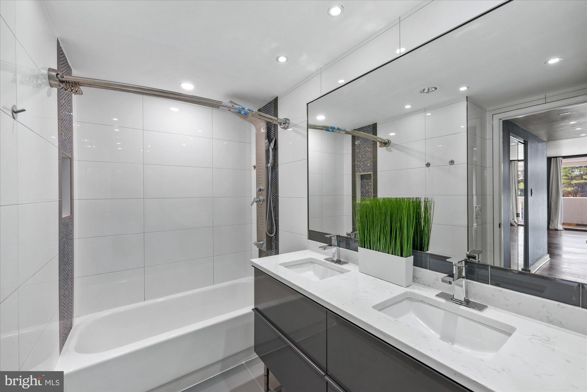 6101 EDSALL ROAD 501